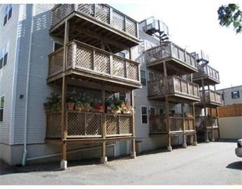 Building Photo - 163 E Cottage St