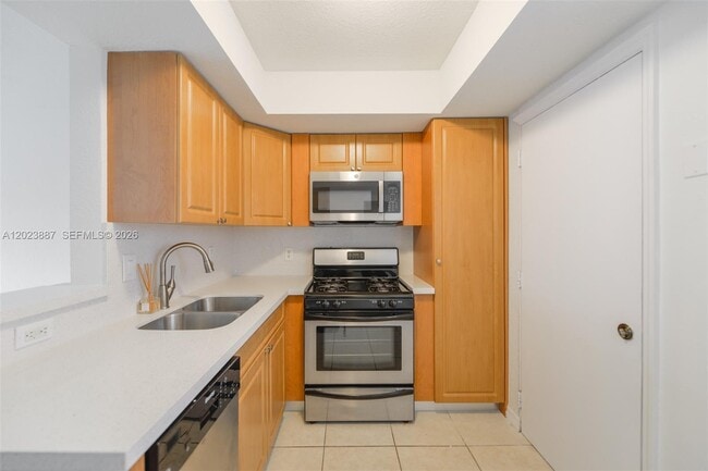 Building Photo - 7737 SW 88th St