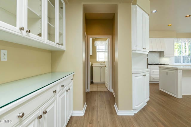 Building Photo - 801 La Vina Ln