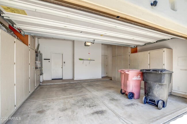 Building Photo - 7910 E Cholla St