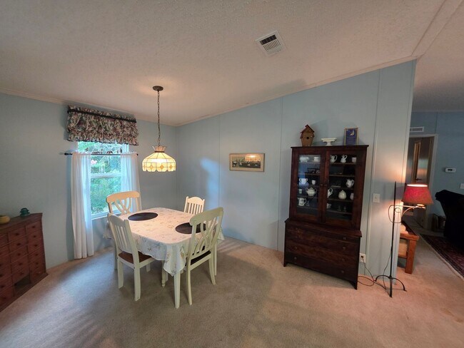 Building Photo - Hidden Gem - Vacation Home