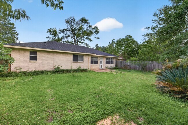 Building Photo - 12818 Westella Dr