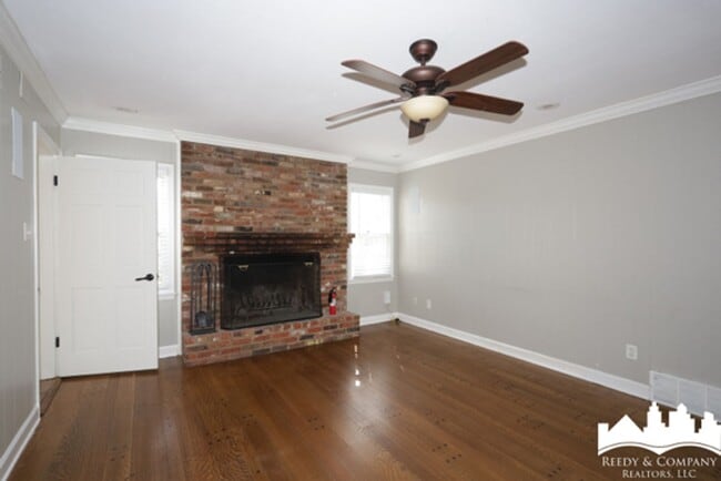 Building Photo - 1264 Yorkshire Dr