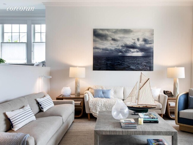 Building Photo - 57 Old Boathouse Lane S