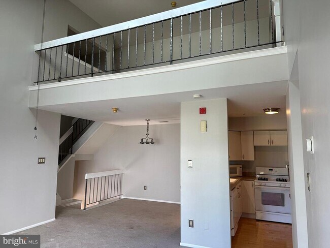 Building Photo - 1908 Society Pl