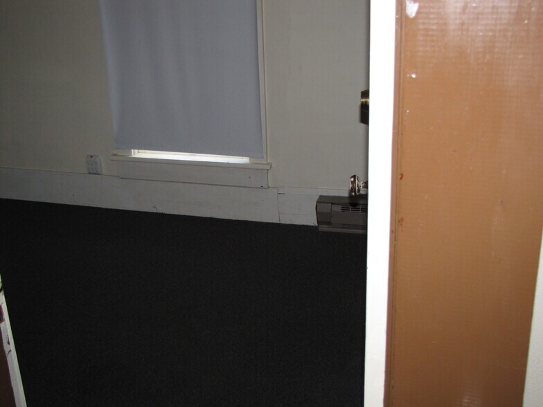 3d small - 242 S Atherton St
