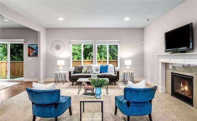 Building Photo - Beautiful Bothell Home