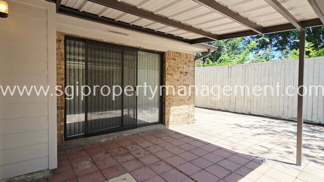 Building Photo - 2408 Centaurus Dr
