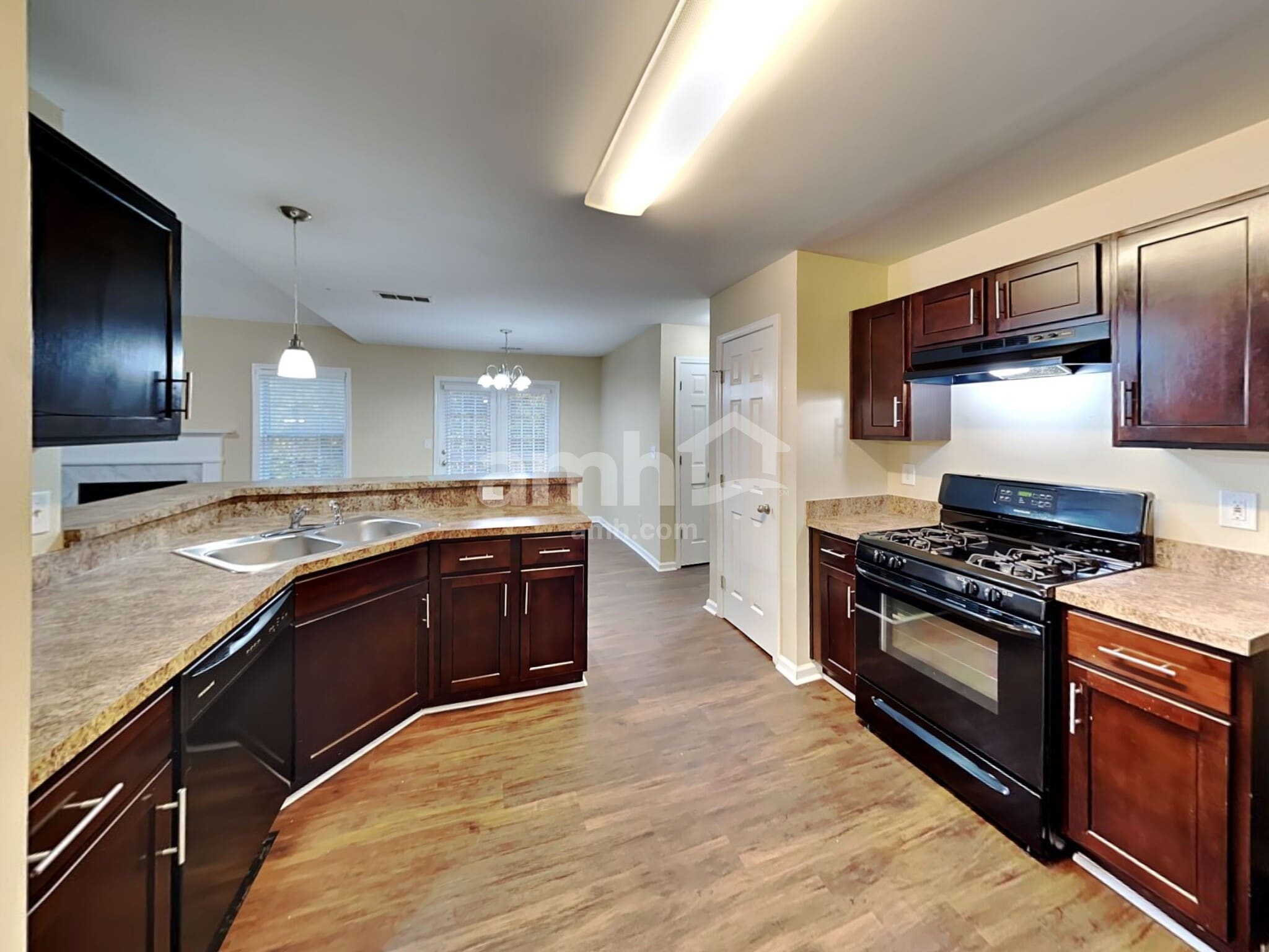 Building Photo - 15 Jeremiah Way