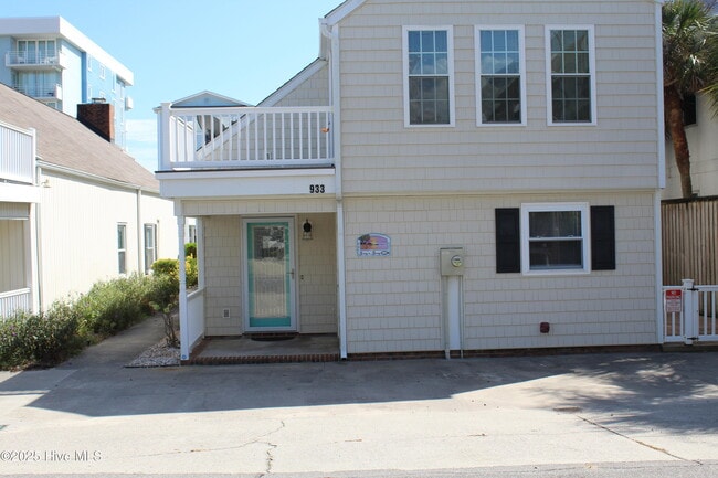 Primary Photo - 933 Perrin Dr