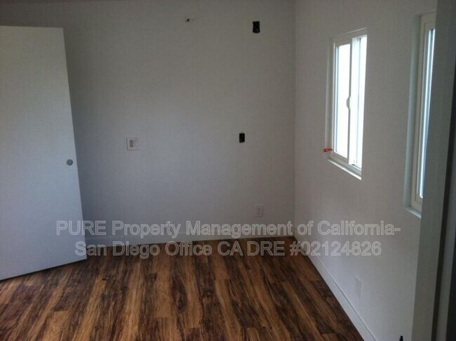 Building Photo - 3779 Florida St