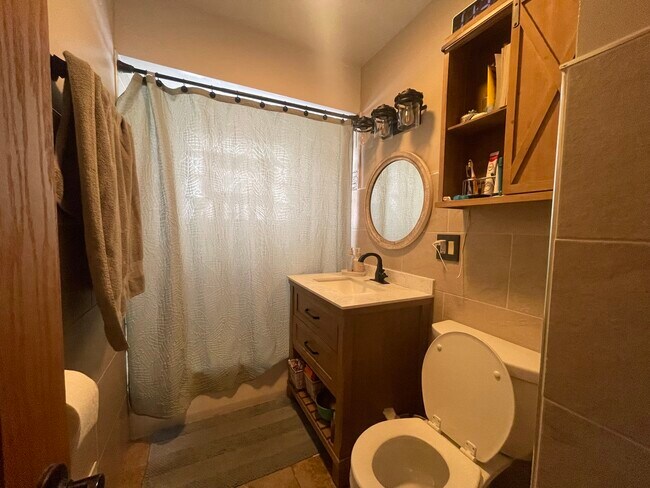 Building Photo - 7843 W Gunnison St