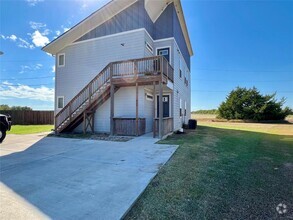 Building Photo - 805 Hallie Cove