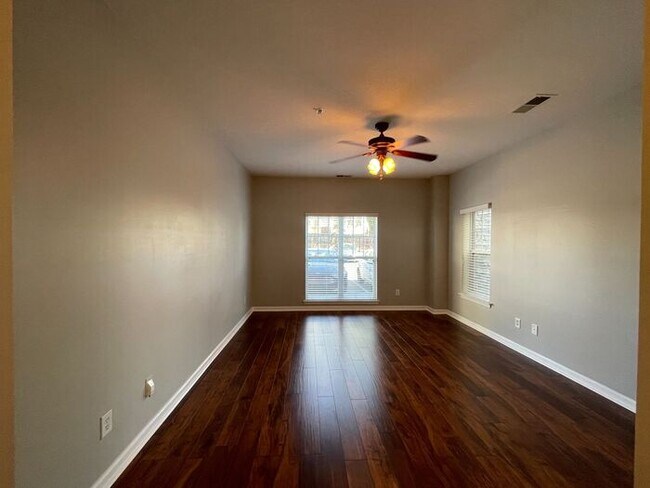 Building Photo - 1216 Duncan Gardens Dr