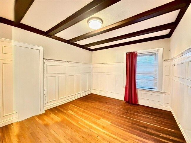 Building Photo - 1468 Commonwealth Ave