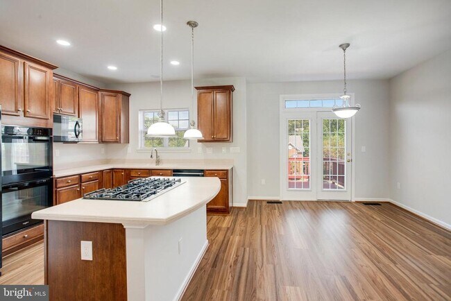 Building Photo - 17485 Bayou Bend Cir