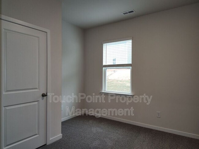 Building Photo - 12028 Zazu Wy