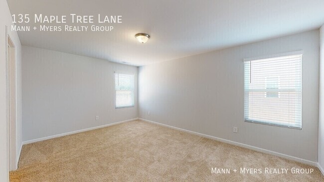 Building Photo - 135 Maple Tree Ln