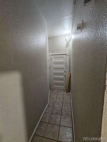 Building Photo - 3127 W 28th Ave