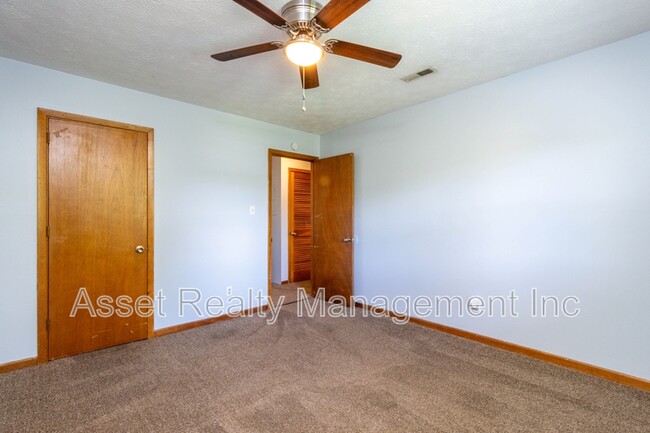 Building Photo - 5017 Inskip Rd