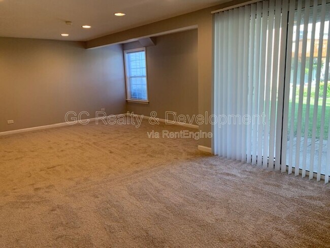 Building Photo - 5474 Ridge Crossing