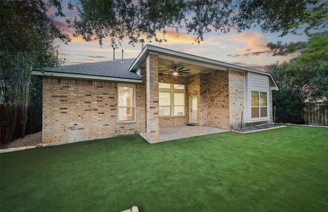 Building Photo - 6314 Hidden Alley Dr