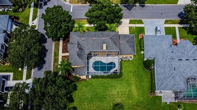 Building Photo - 357 Fairway Pointe Cir