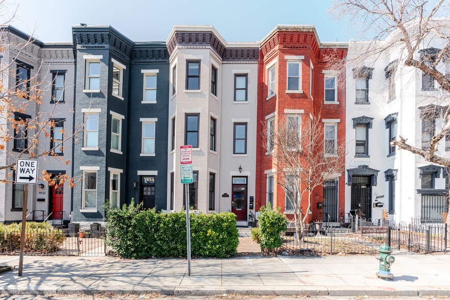 Building Photo - 1936 15th St NW