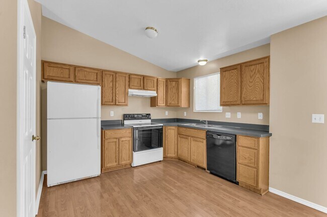 Building Photo - 68 S 1700 W