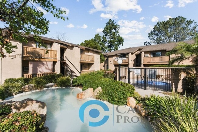 Building Photo - 1BD/1BA Private Balcony + Utilities Included | Prime Black Mountain Location