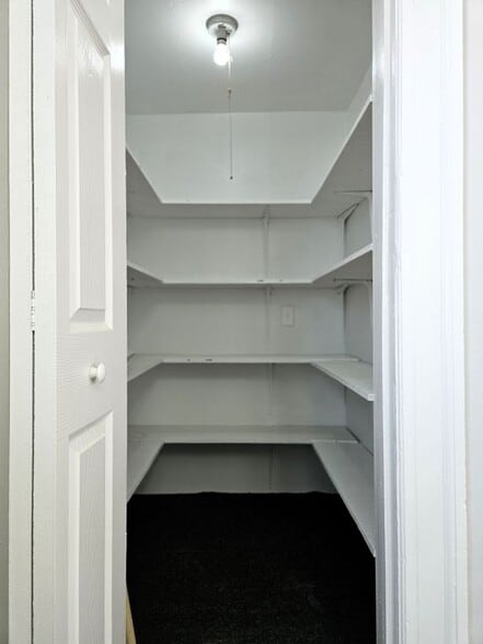 Building Photo - 56 4th Ave