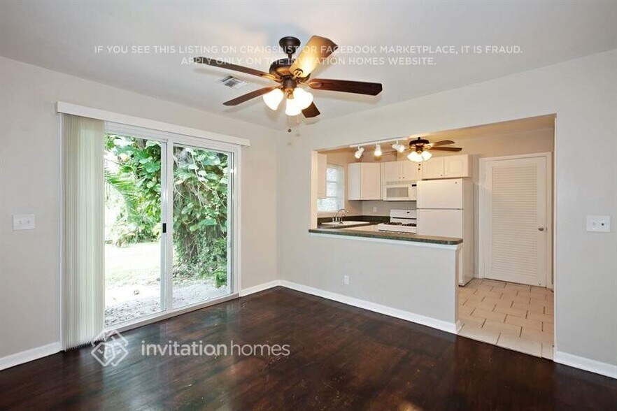 Building Photo - 108 NE 22nd St