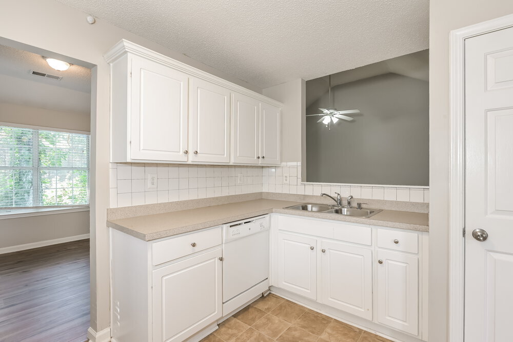 Building Photo - 85 Pompas Ct