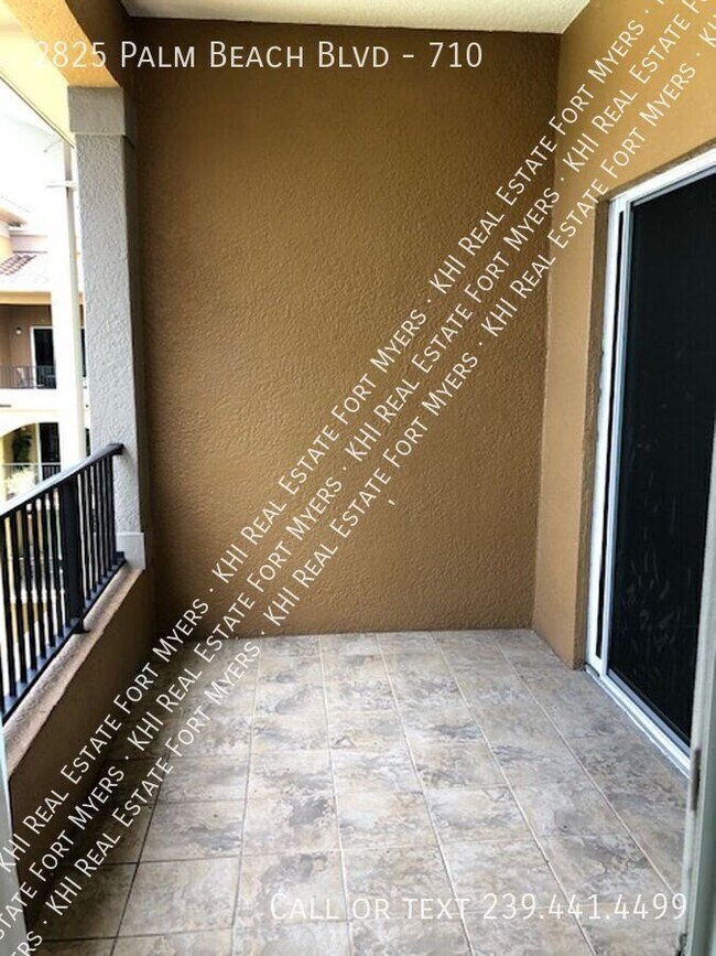 Building Photo - 2825 Palm Beach Blvd