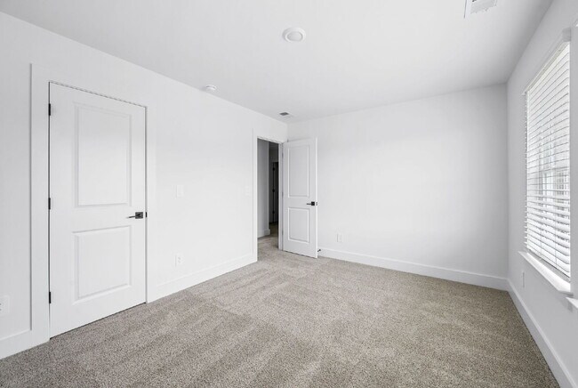 Building Photo - "Prime Location Opportunity: Secure Your Future on Poplar Farms Drive, Franklin, TN!" The interne...