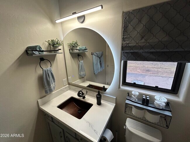 Building Photo - 2399 Quarter Horse Trl