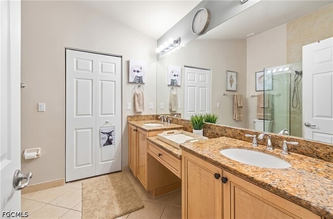Building Photo - 10523 Carolina Willow Dr
