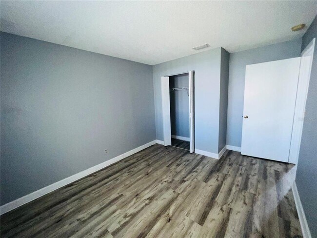 Building Photo - 605 Ridge Terrace