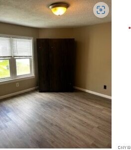 Building Photo - 589 W Prospect St