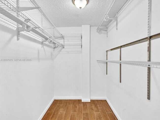 Building Photo - 3600 NE 170th St