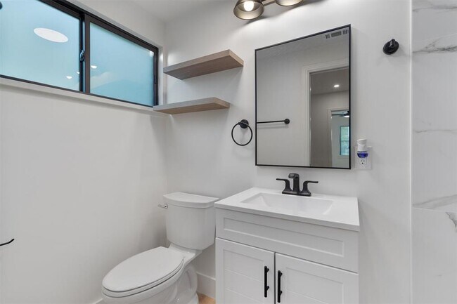 Building Photo - 406 Hammack Dr