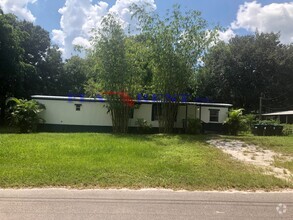 Building Photo - **2/1 Mobile home in Orlando**