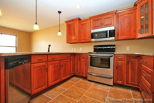 Building Photo - Beautiful Home In Cape