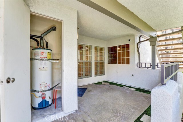 Building Photo - 27343 Nicole Dr