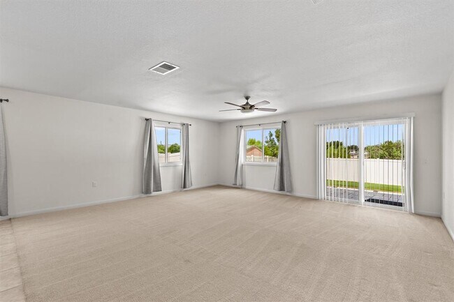 Building Photo - 11104 Mickelson Dr