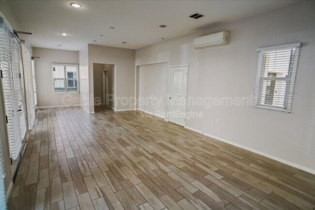 Building Photo - 26261 Prima Way