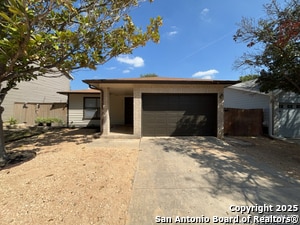Building Photo - 4867 Camas