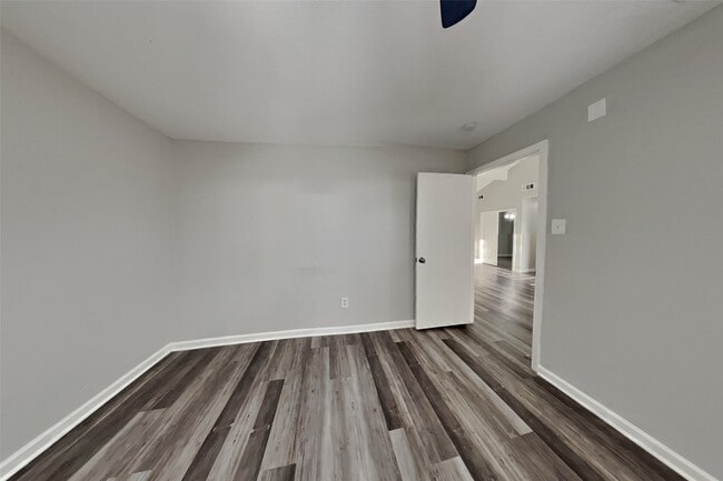 Building Photo - 2203 Wheathall Camp Ln