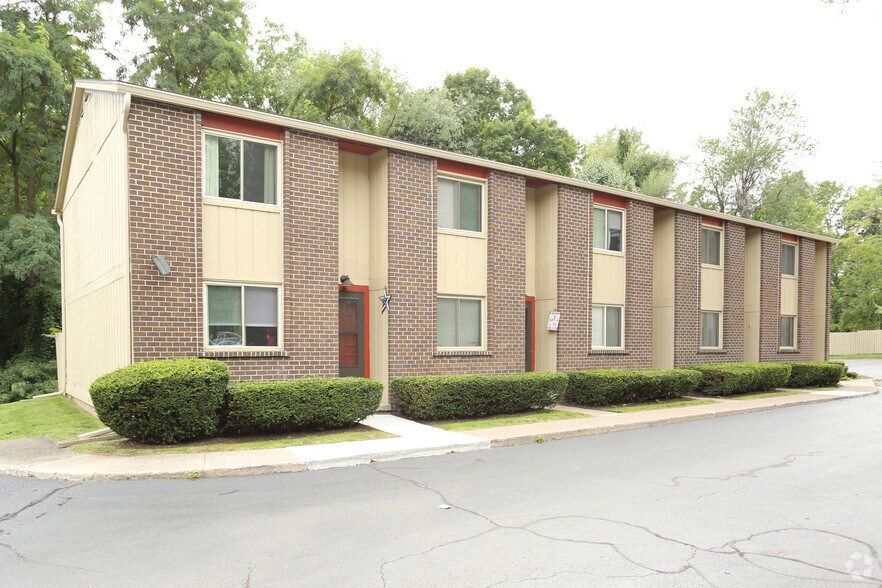 Winston Woods Townhomes Brockport, NY Apartment Finder
