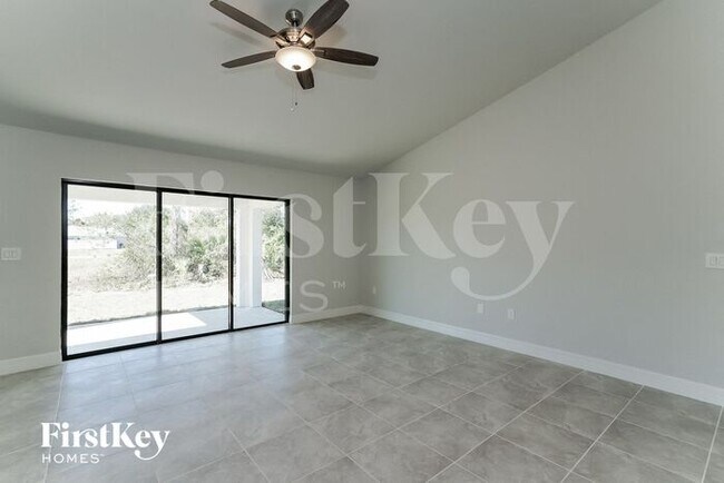 Building Photo - 817 Acton Ave